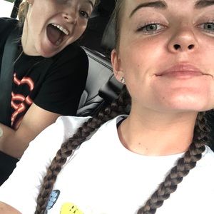 Meet your Posher, Rebecca